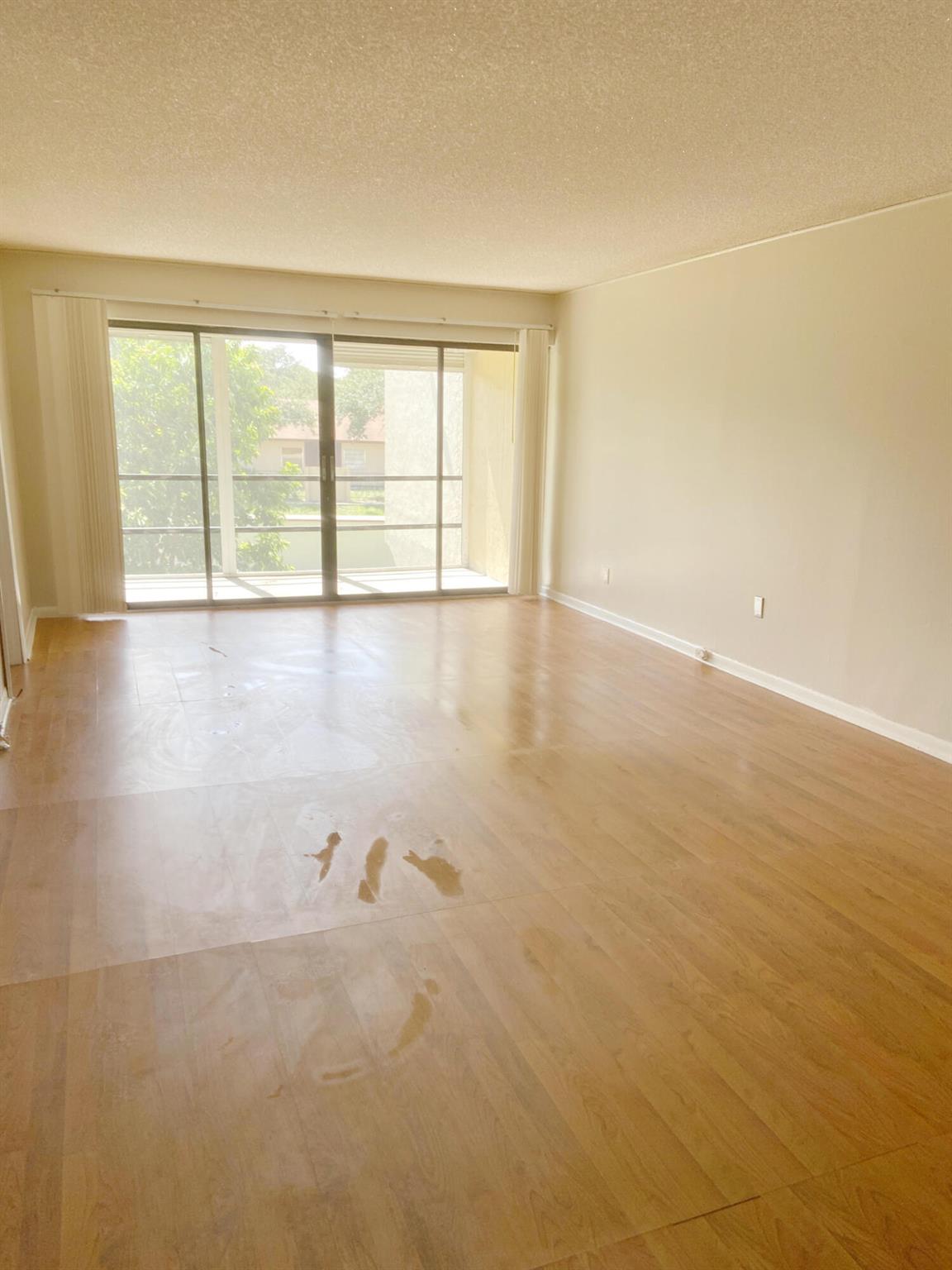 2050 Oleander Boulevard 4206