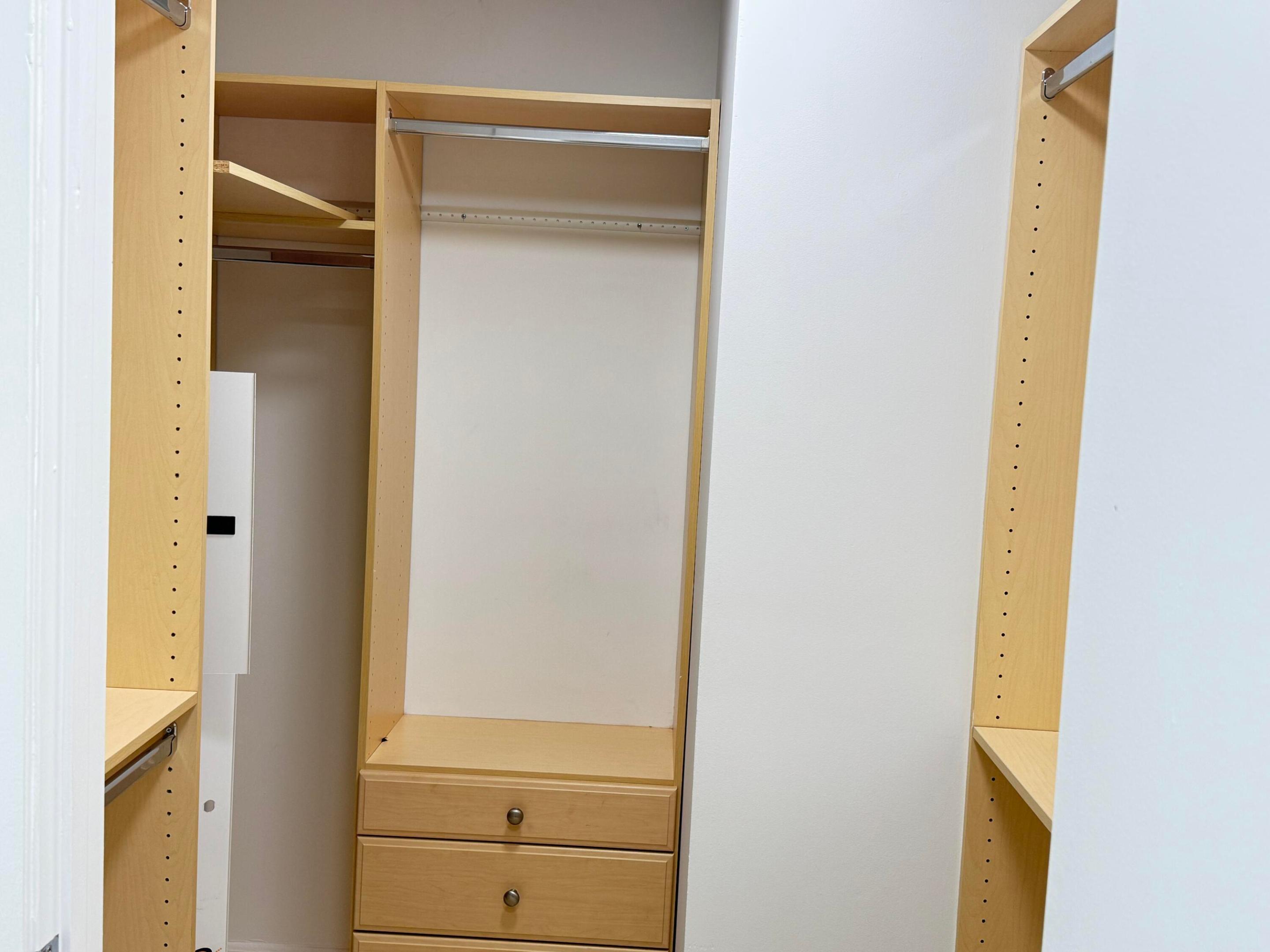 16275 Collins Avenue #1004