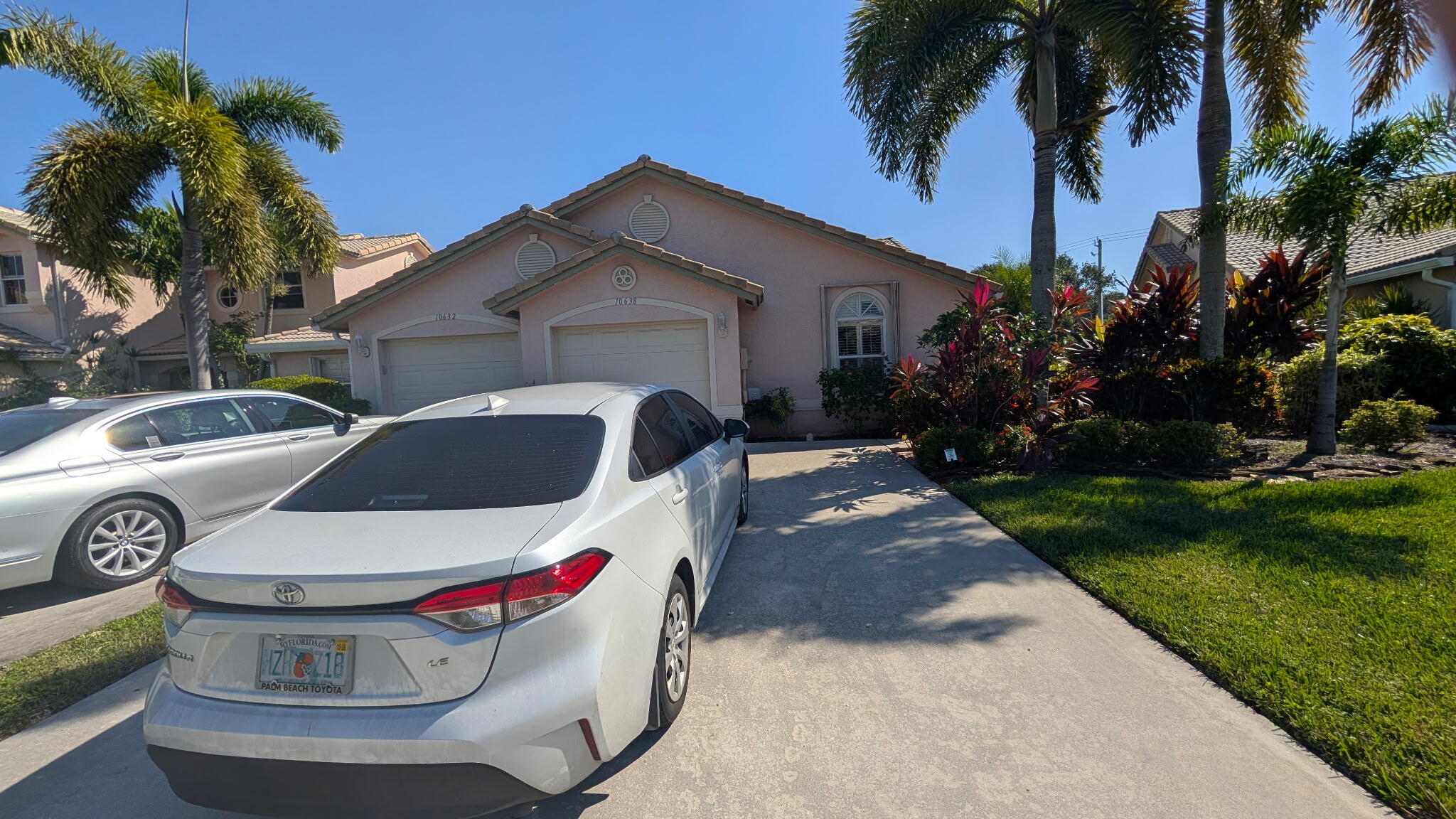 10638 Lake Shore Drive