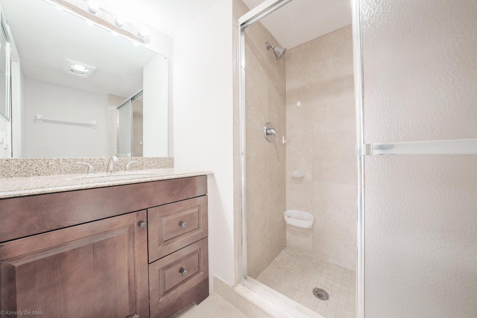 708 SE 2nd Avenue 421