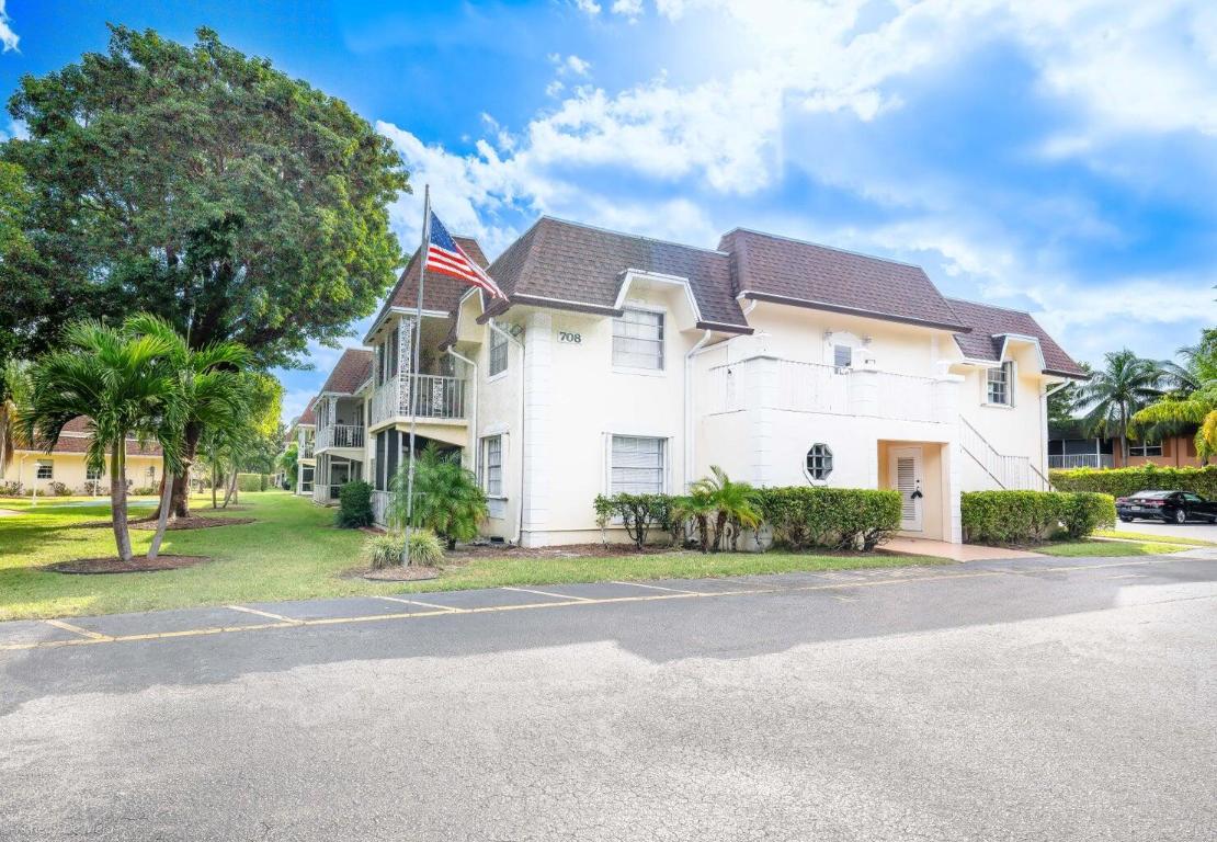 708 SE 2nd Avenue 421