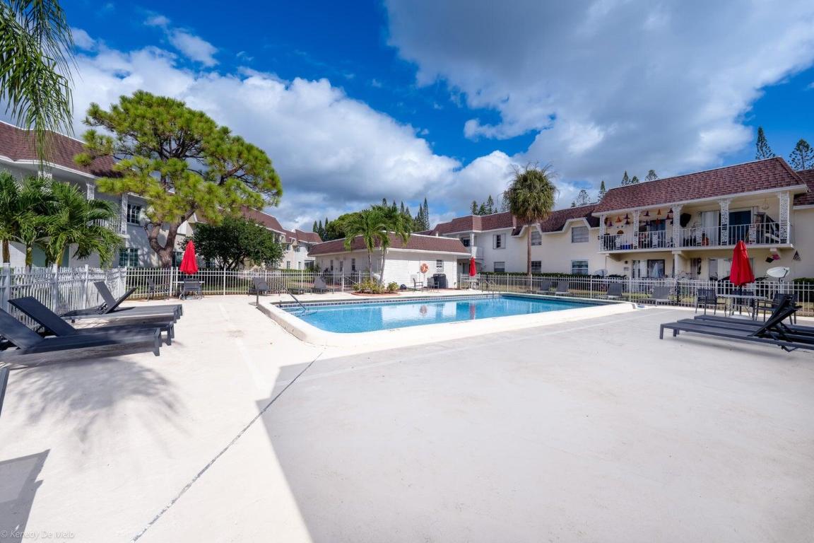 708 SE 2nd Avenue 421