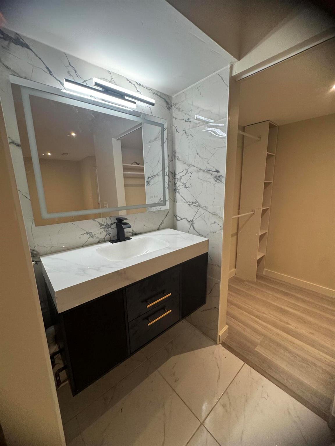 20818 San Simeon Way 106