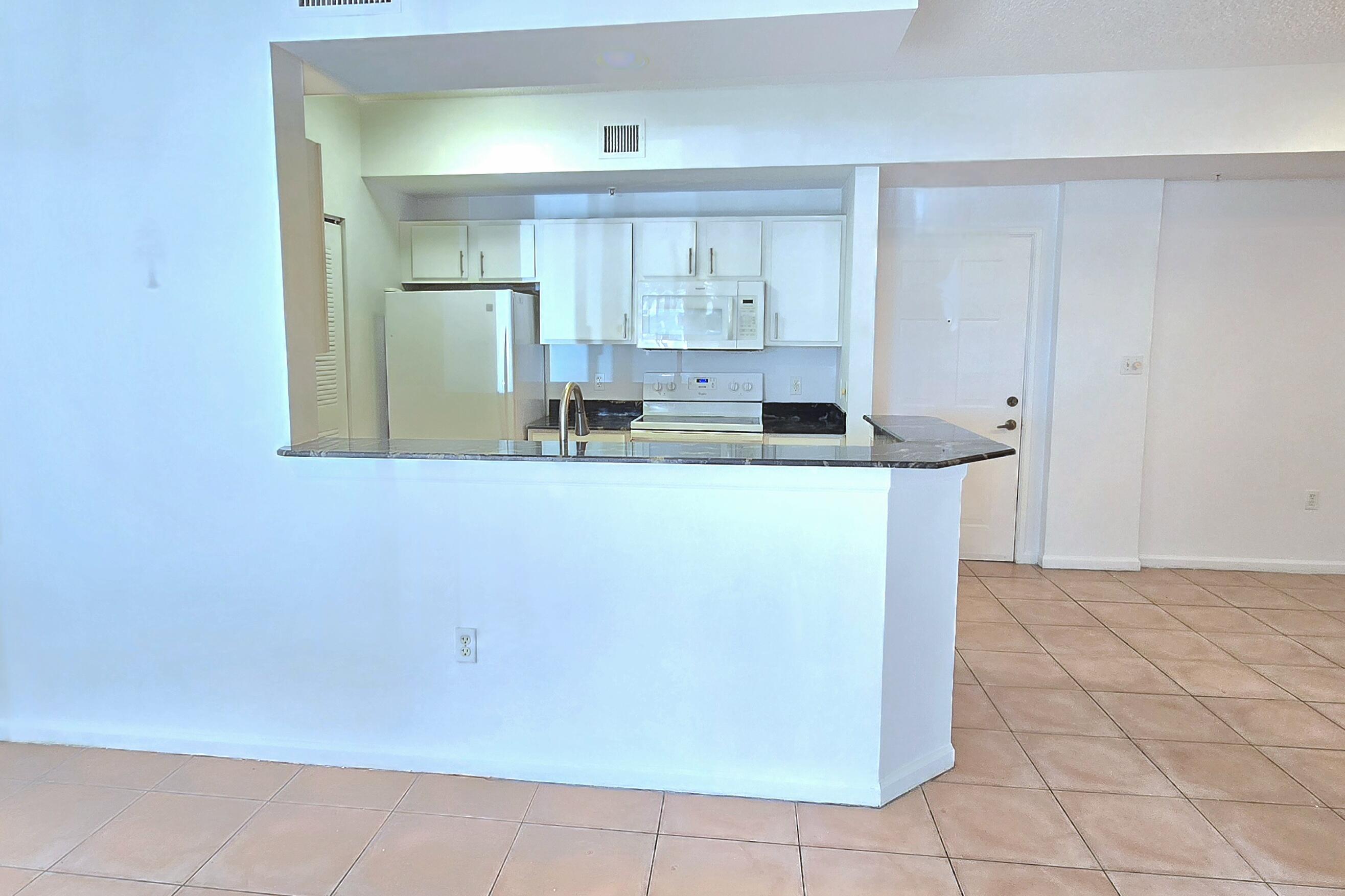 1000 Scotia Drive 106