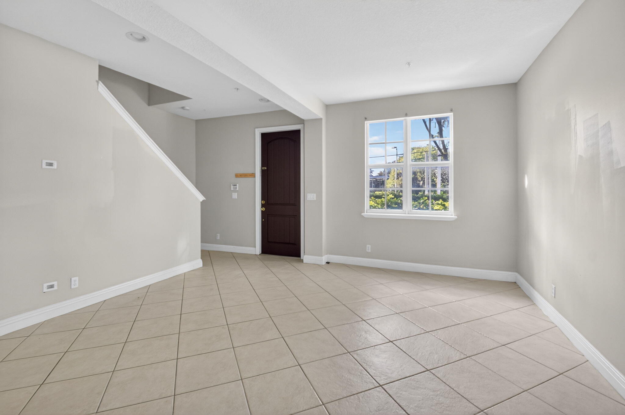 1659 N Federal Highway