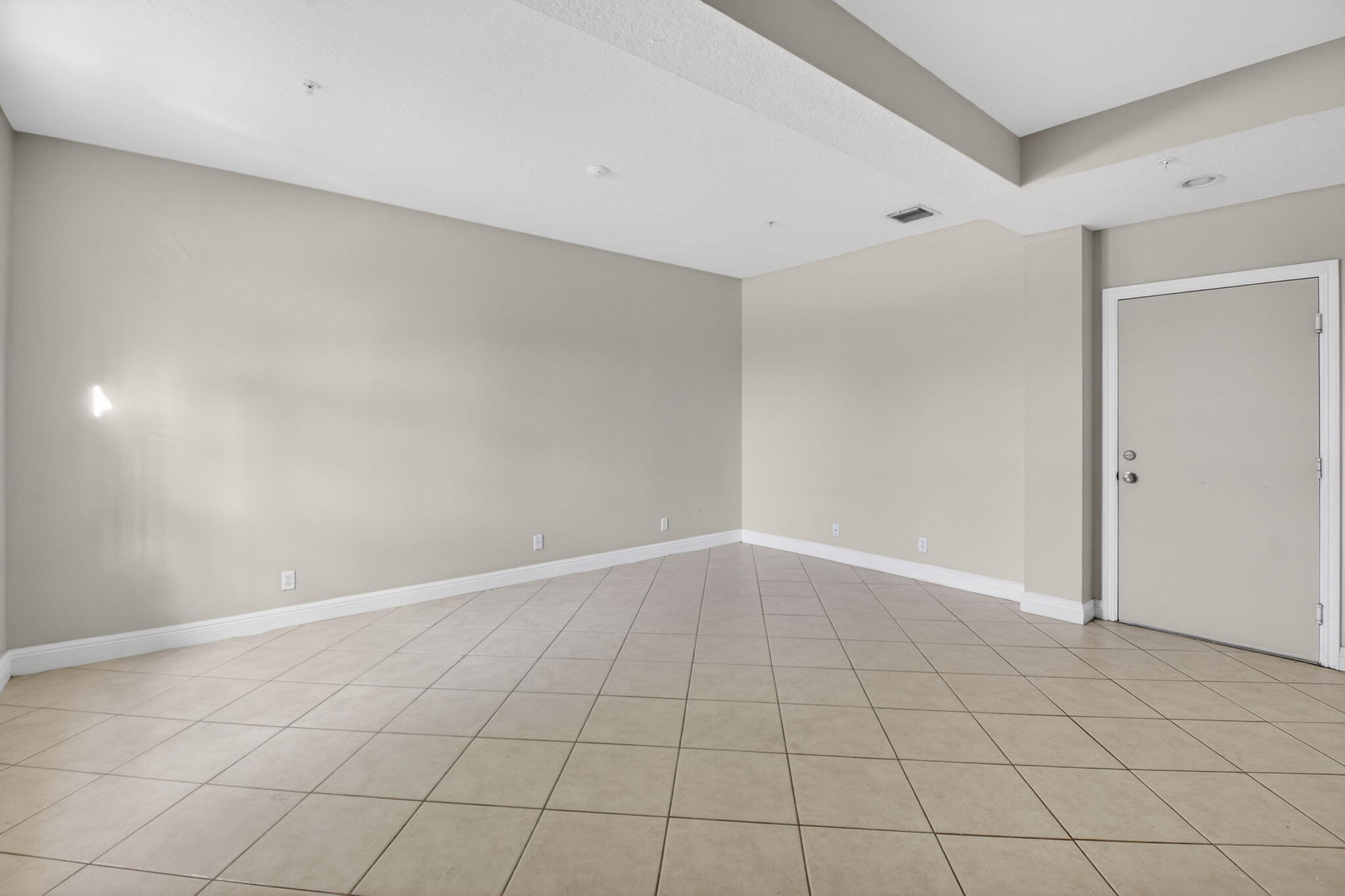 1659 N Federal Highway