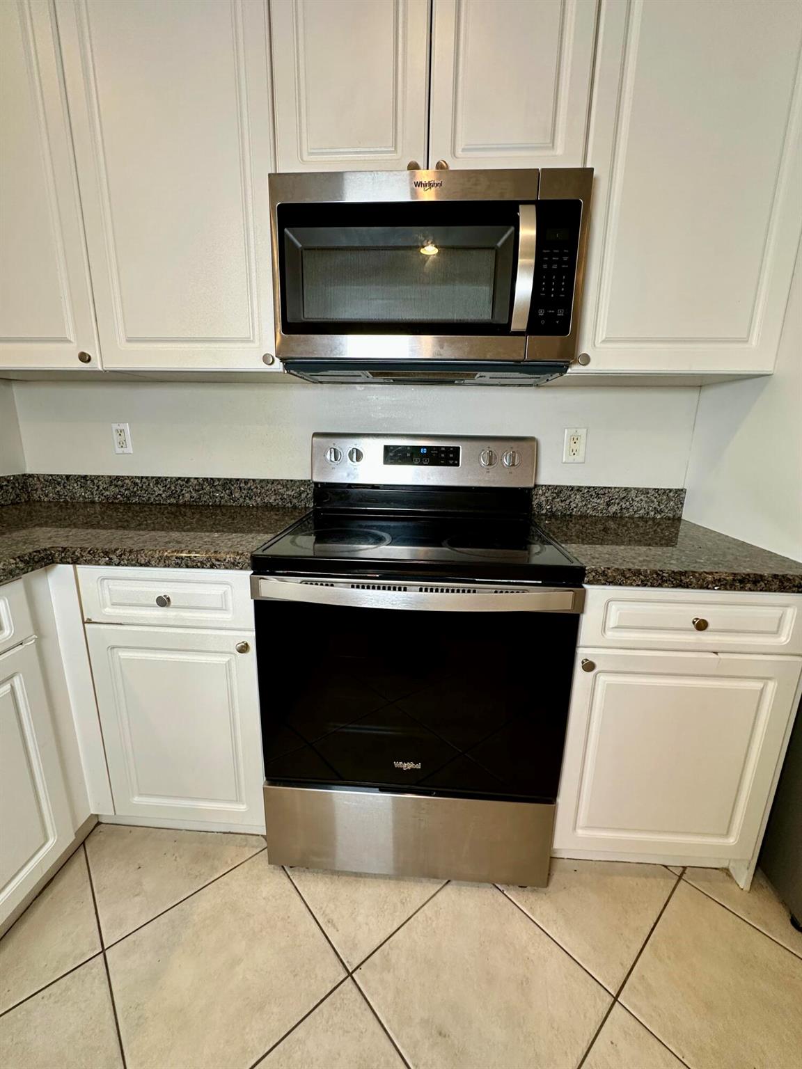 1659 N Federal Highway