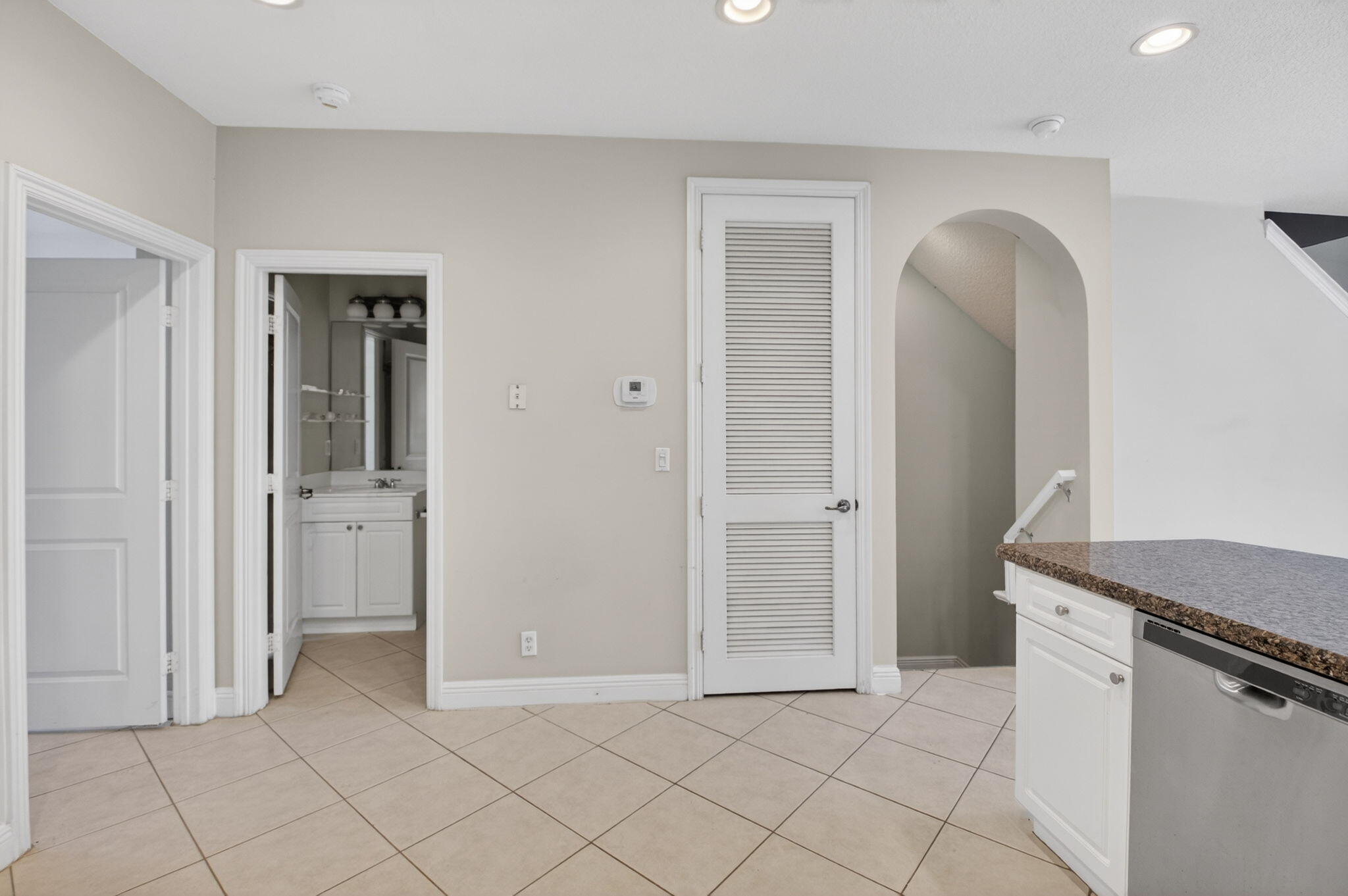 1659 N Federal Highway