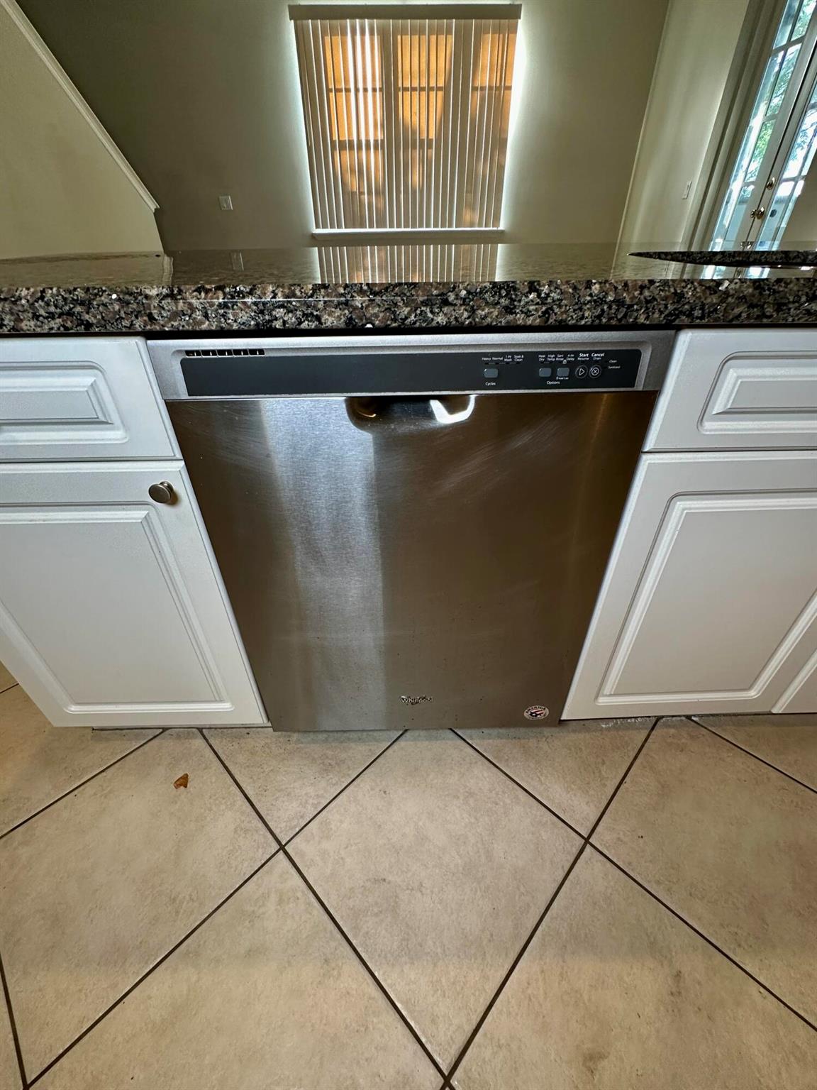 1659 N Federal Highway