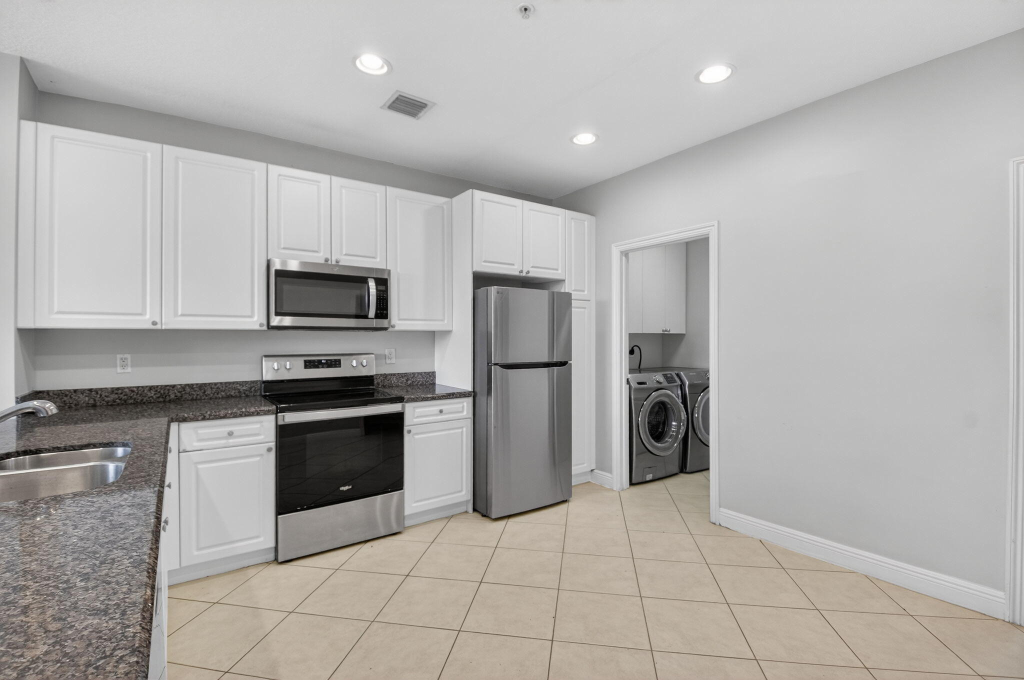 1659 N Federal Highway