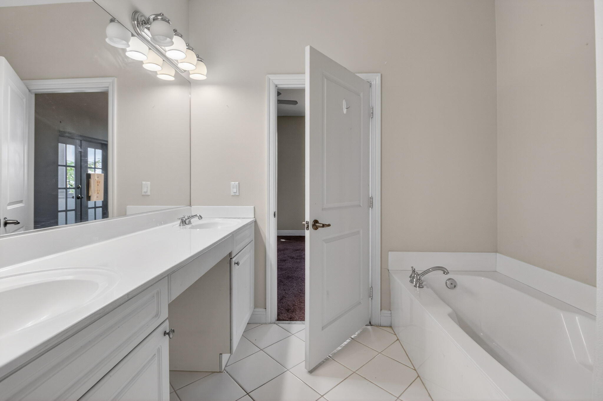 1659 N Federal Highway