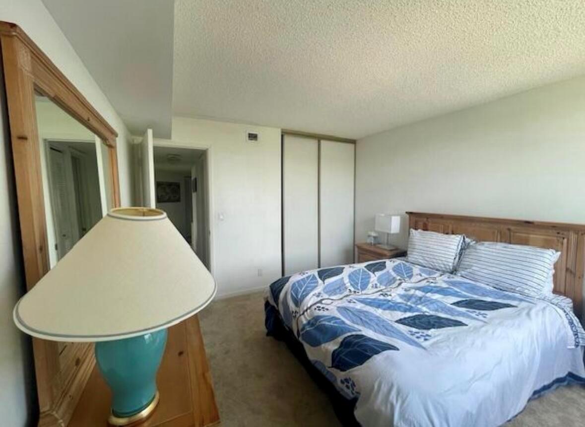 600 Egret Circle 7305