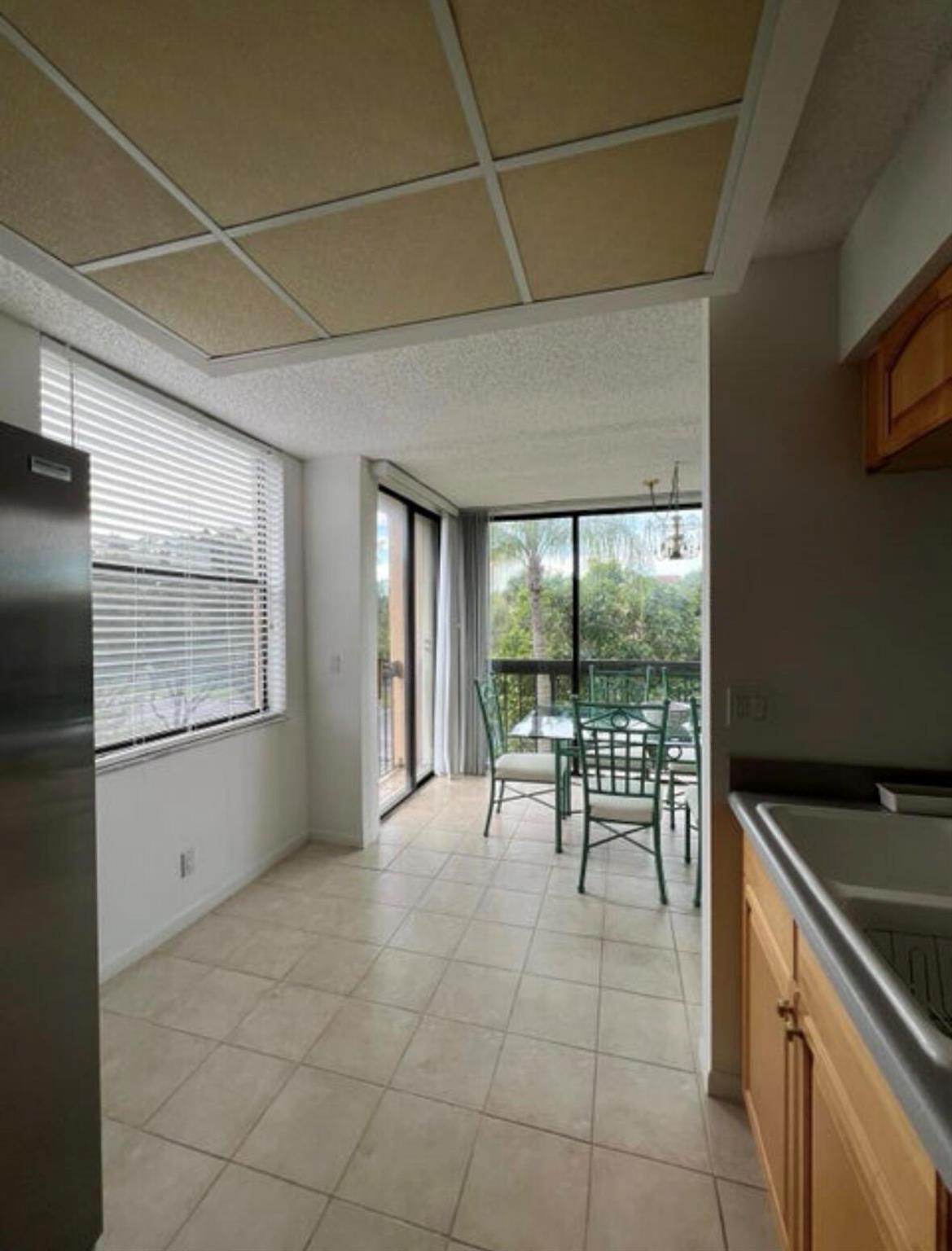 600 Egret Circle 7305