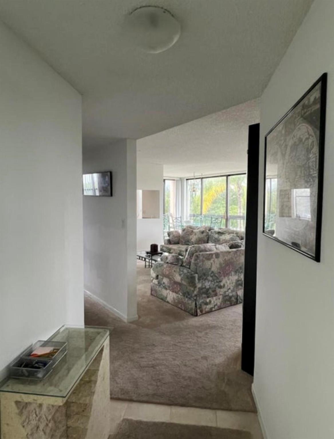 600 Egret Circle 7305