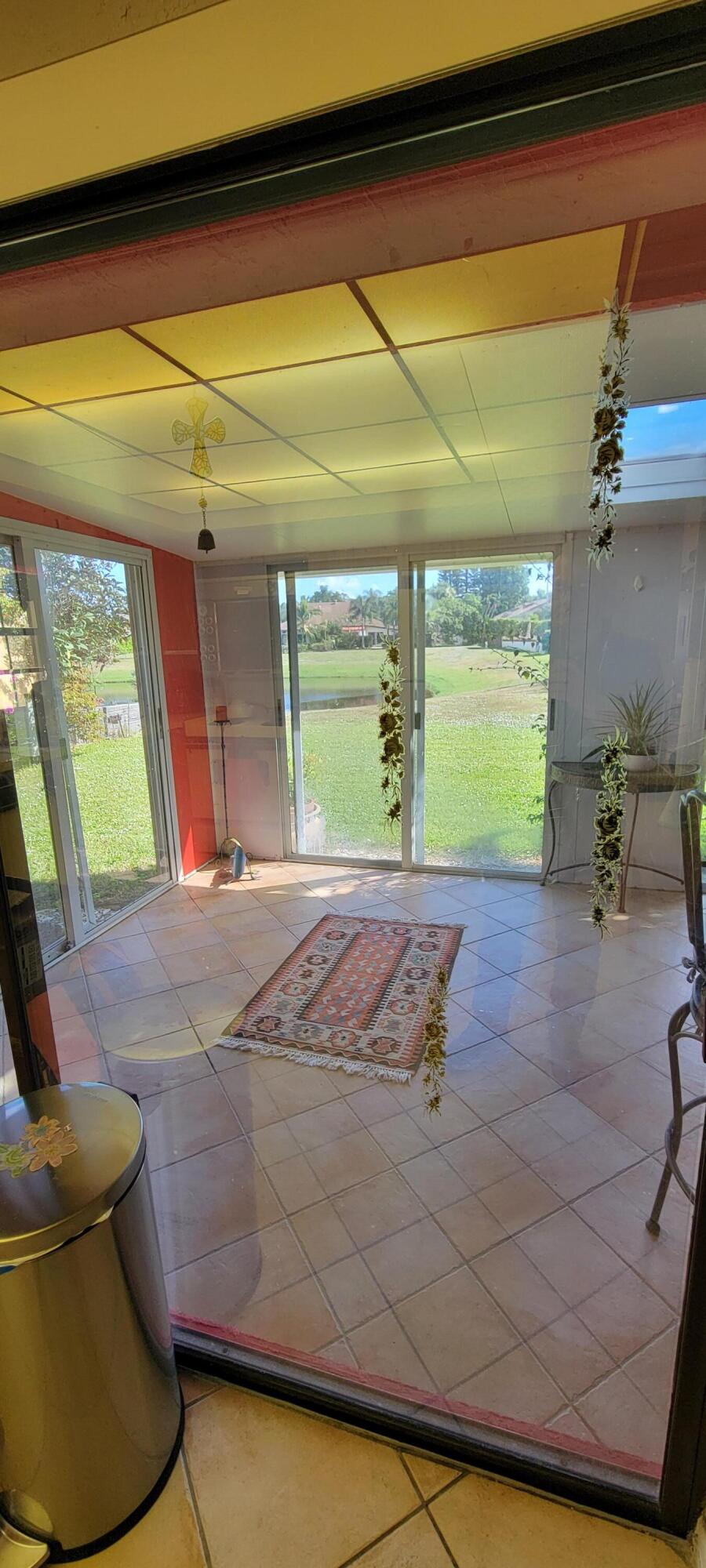 493 SW 28th Avenue
