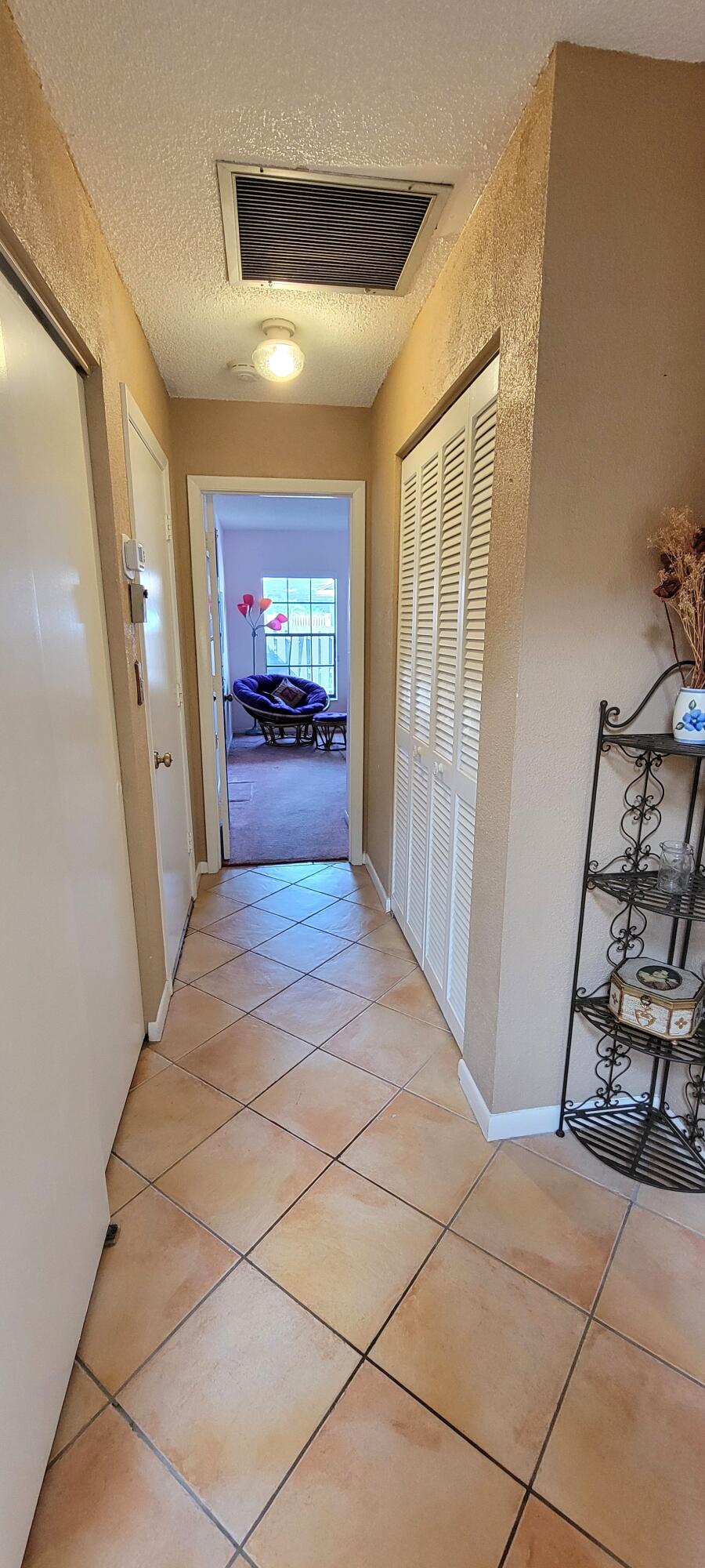 493 SW 28th Avenue