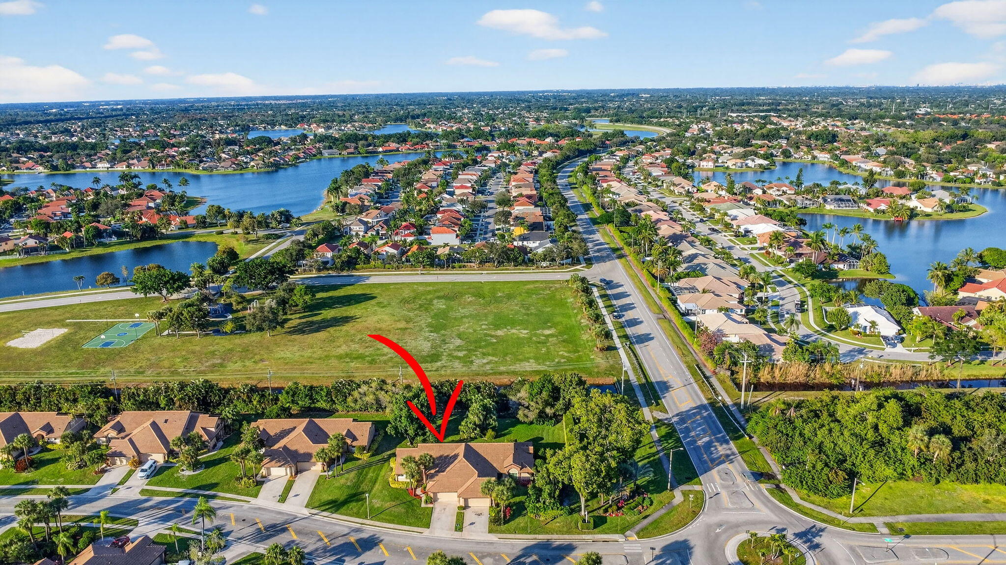 7147 Le Chalet Boulevard