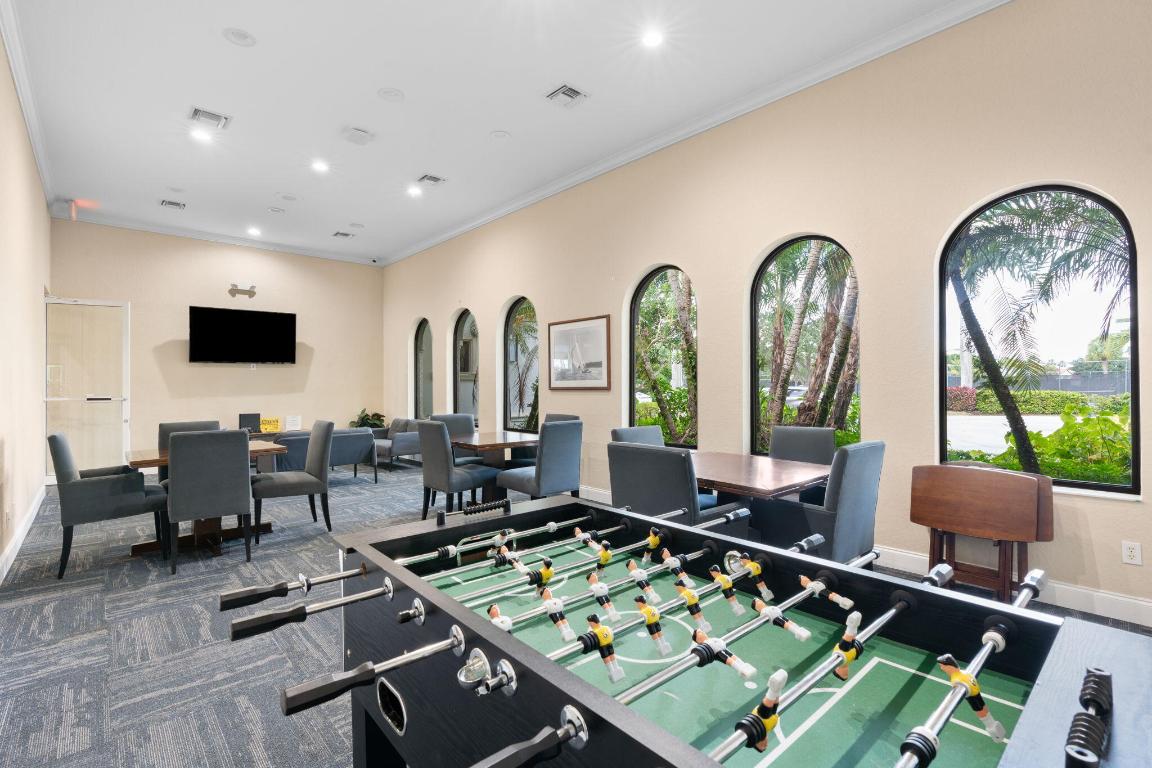 11325 Sea Grass Circle