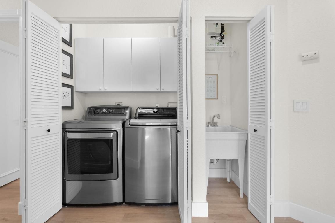 11325 Sea Grass Circle