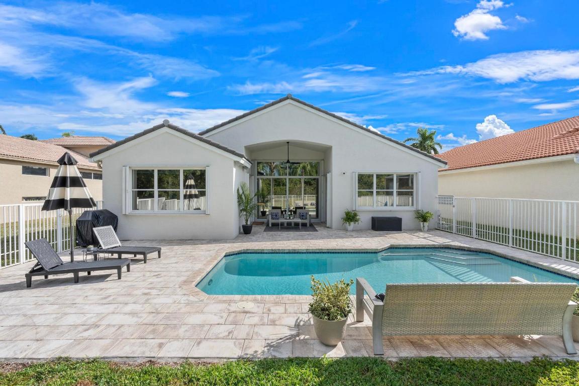 11325 Sea Grass Circle