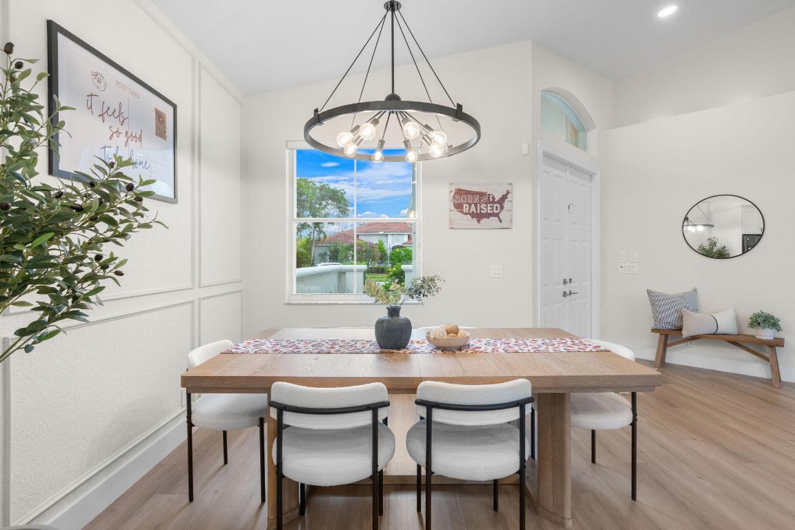 11325 Sea Grass Circle