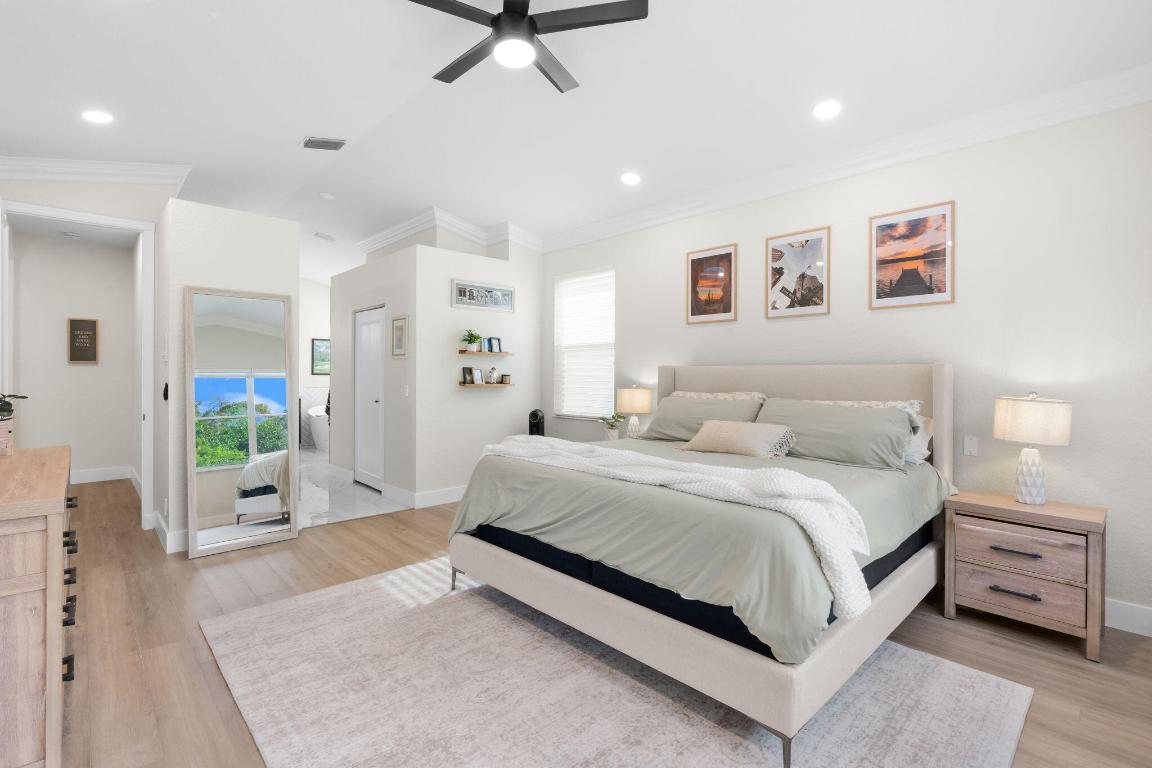 11325 Sea Grass Circle