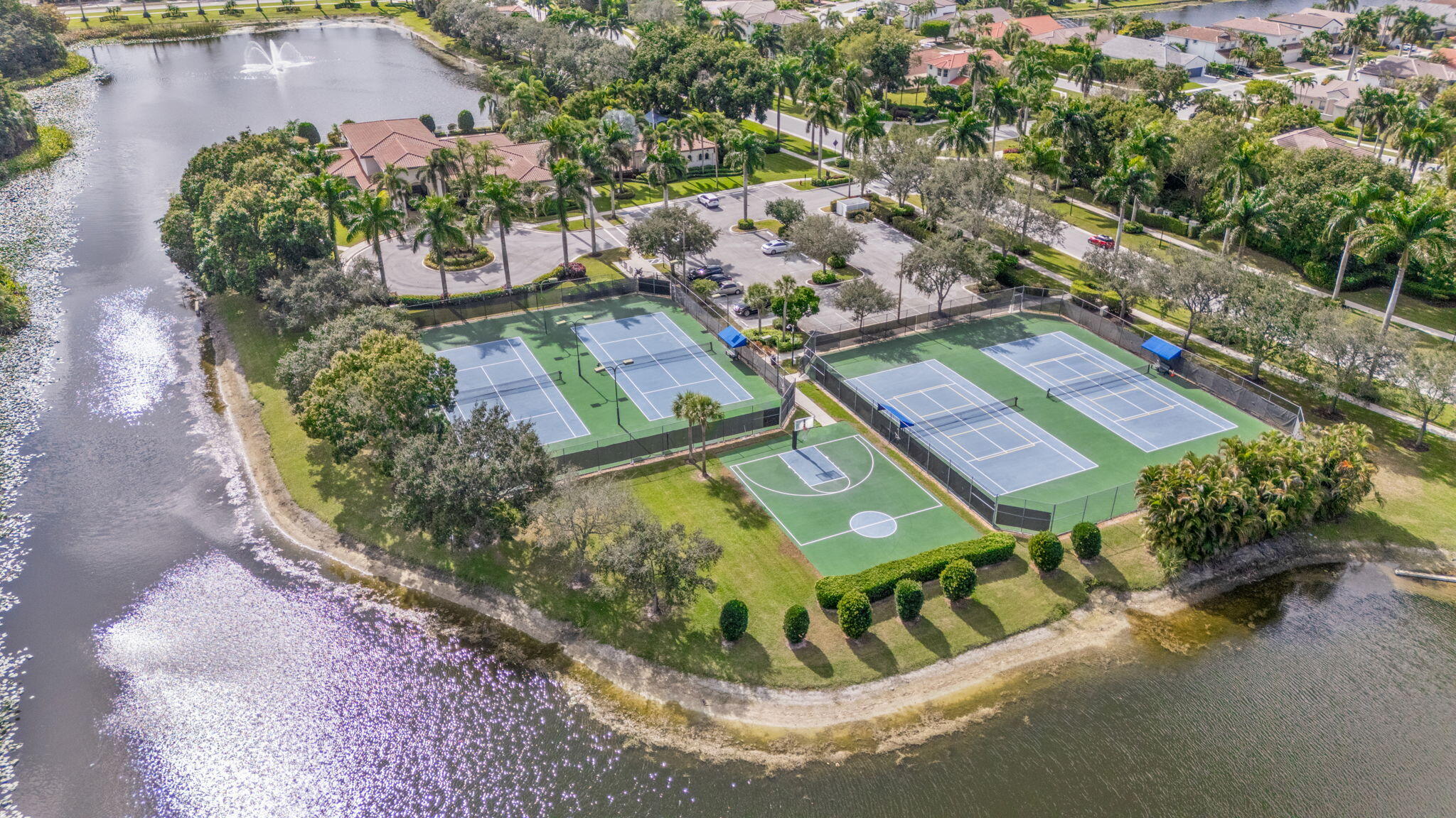 11325 Sea Grass Circle