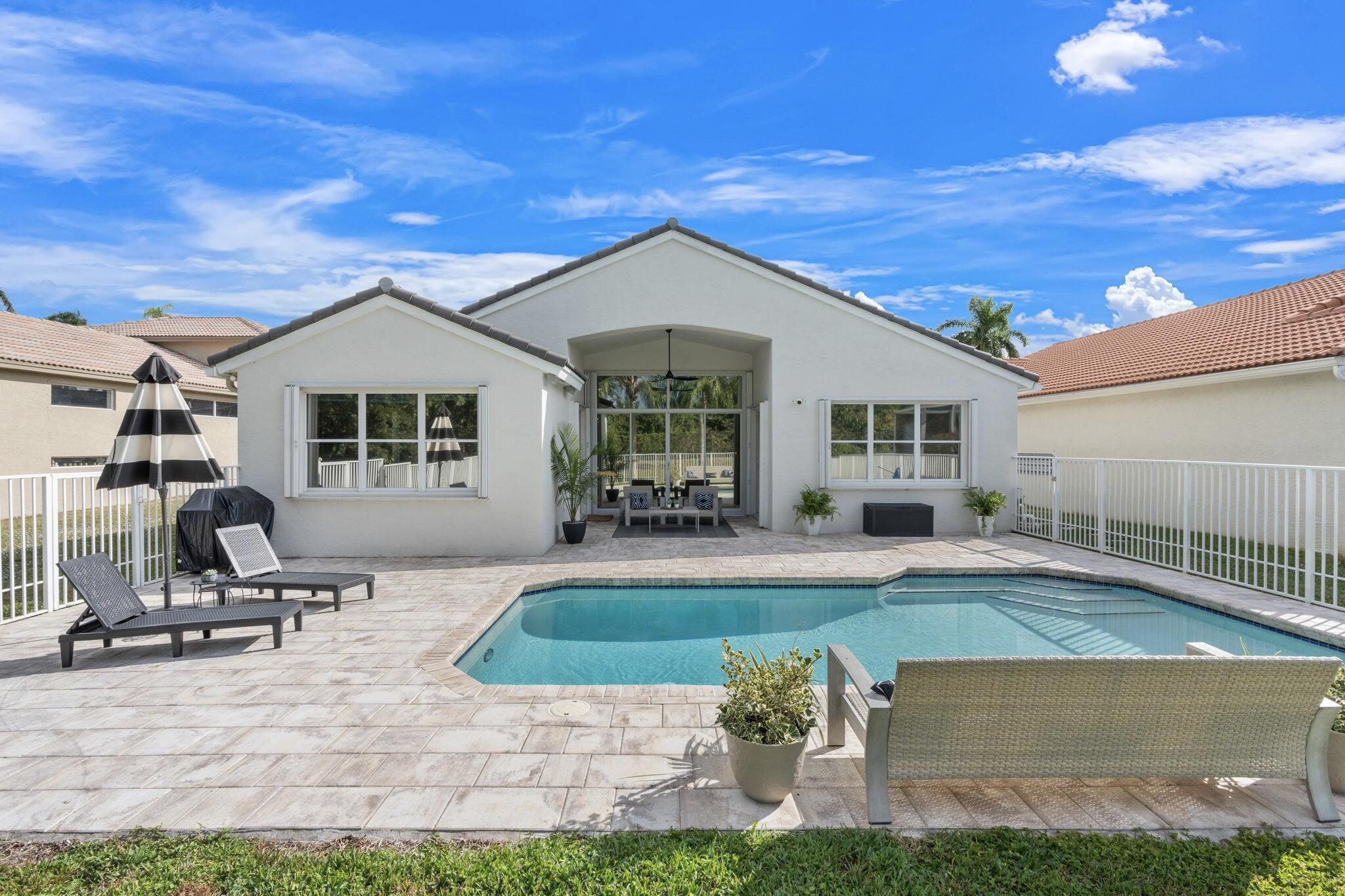 11325 Sea Grass Circle