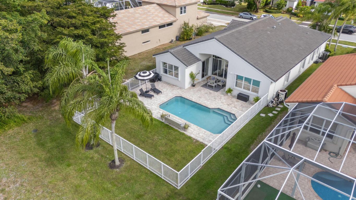 11325 Sea Grass Circle