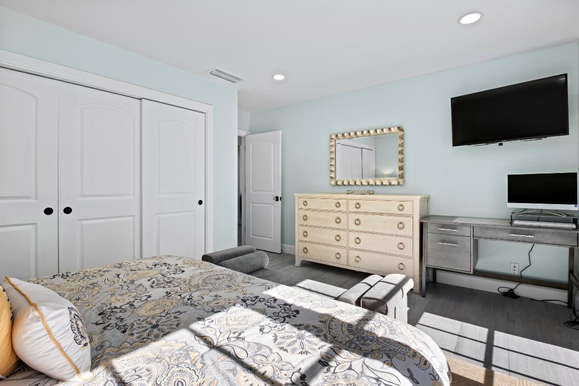 1299 S Ocean Boulevard S3