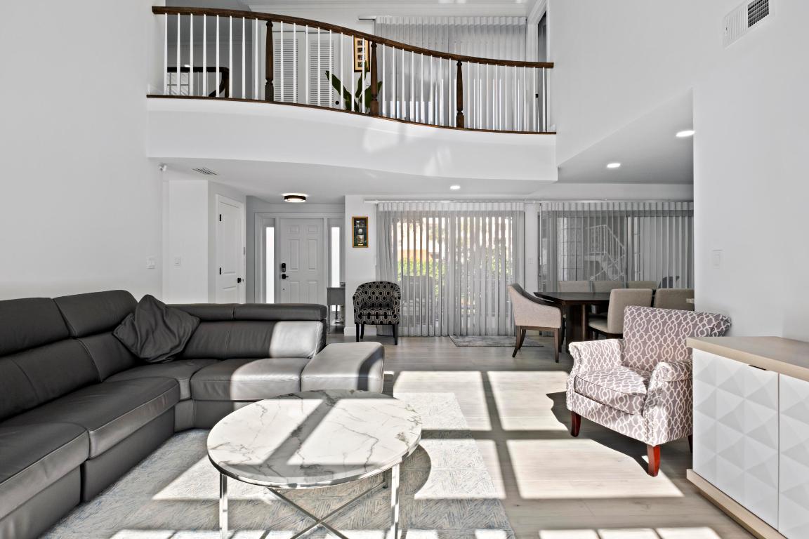 1299 S Ocean Boulevard S3