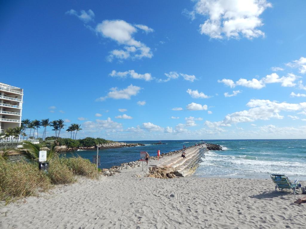 1299 S Ocean Boulevard S3