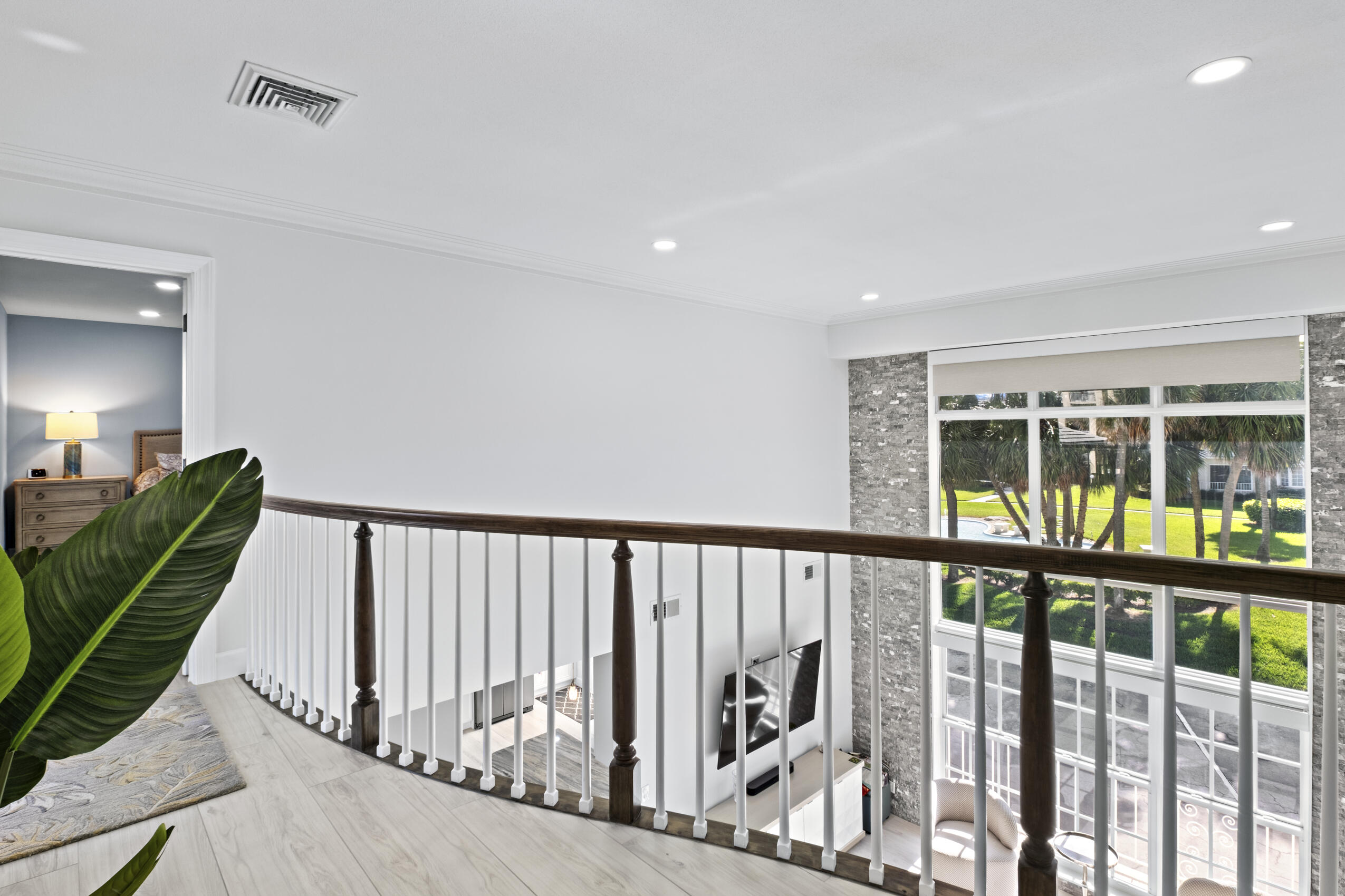 1299 S Ocean Boulevard S3