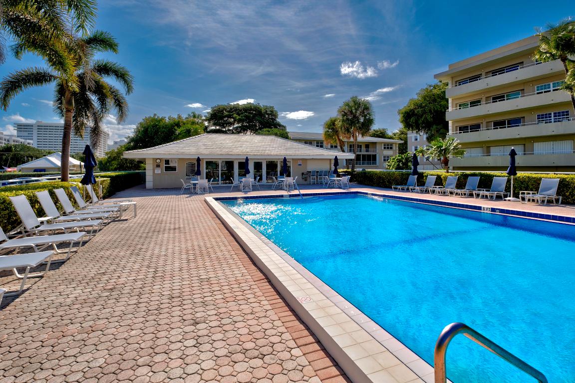 1299 S Ocean Boulevard S3