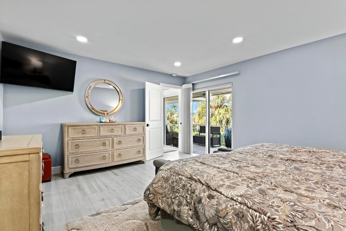 1299 S Ocean Boulevard S3