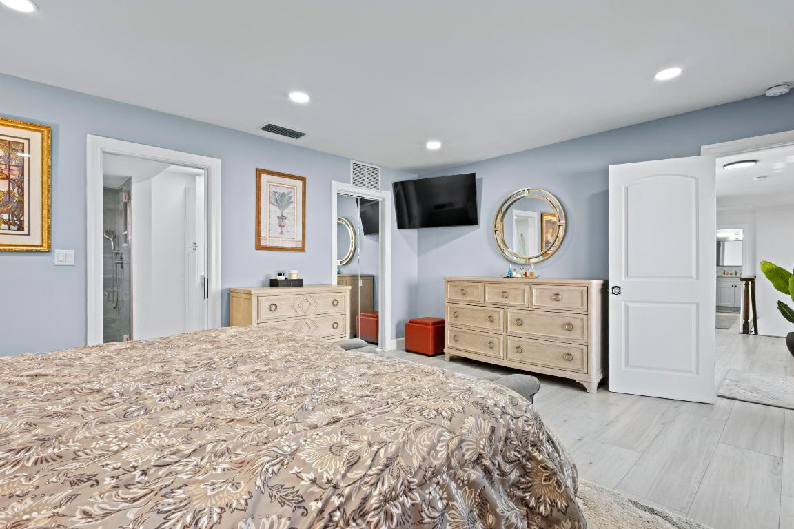 1299 S Ocean Boulevard S3