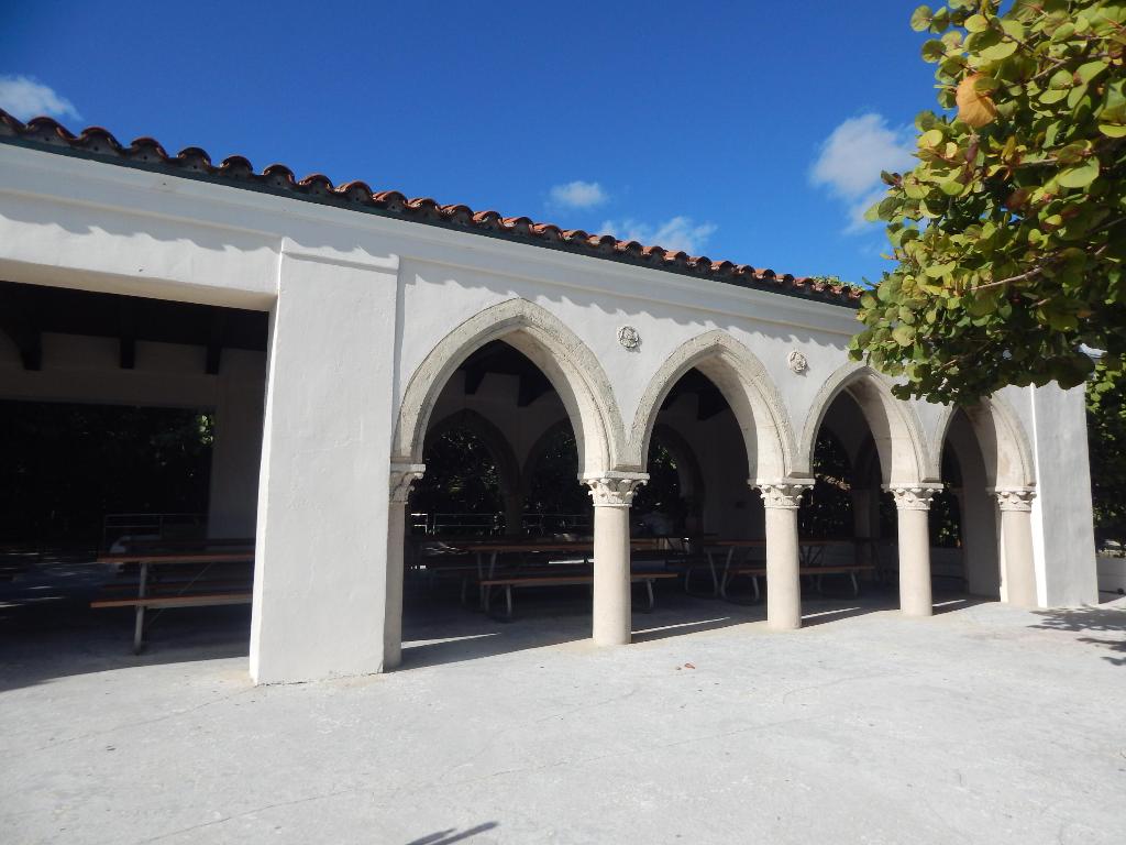 1299 S Ocean Boulevard S3