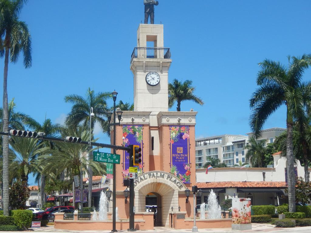 1299 S Ocean Boulevard S3