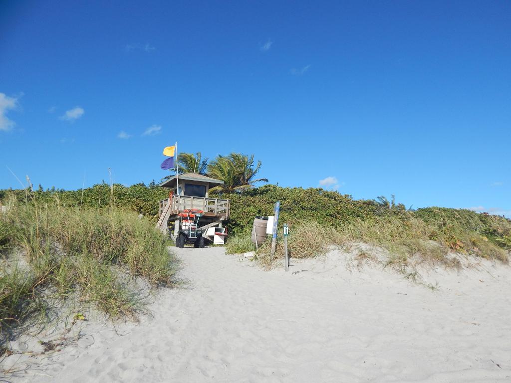 1299 S Ocean Boulevard S3