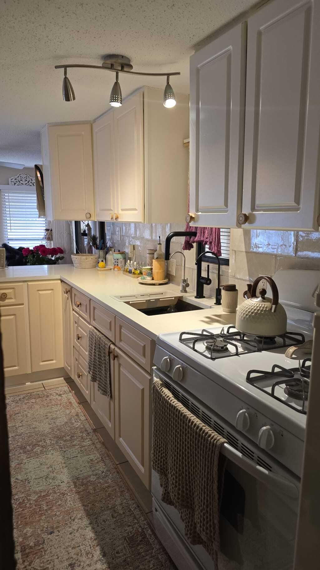 875 NE 48th Street 88