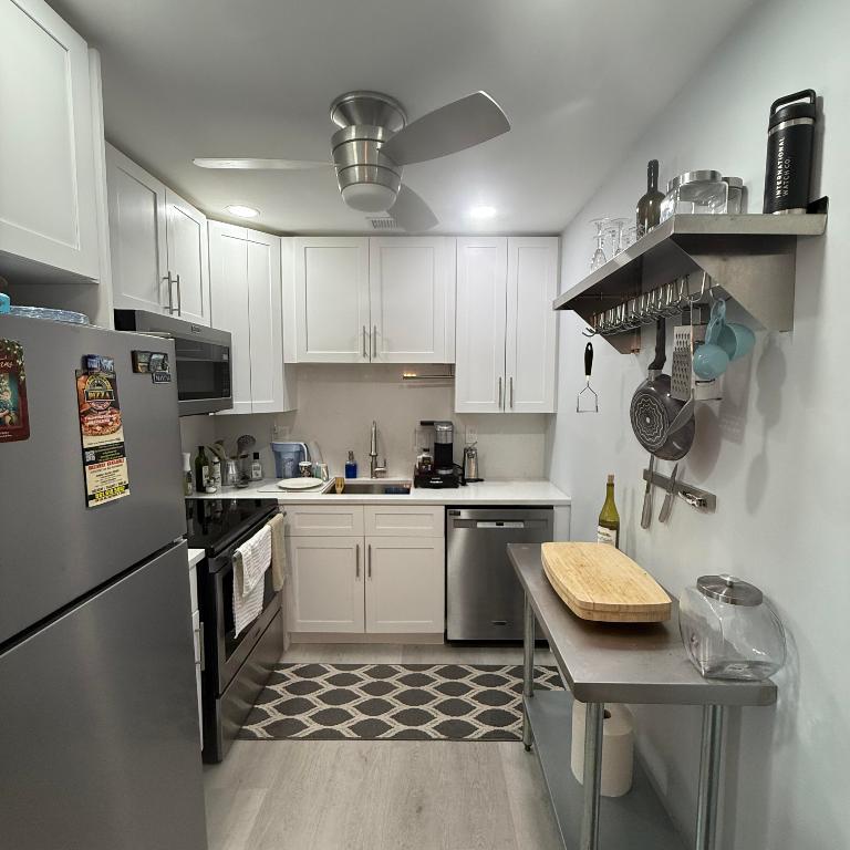 2102 Lake Osborne Drive 20