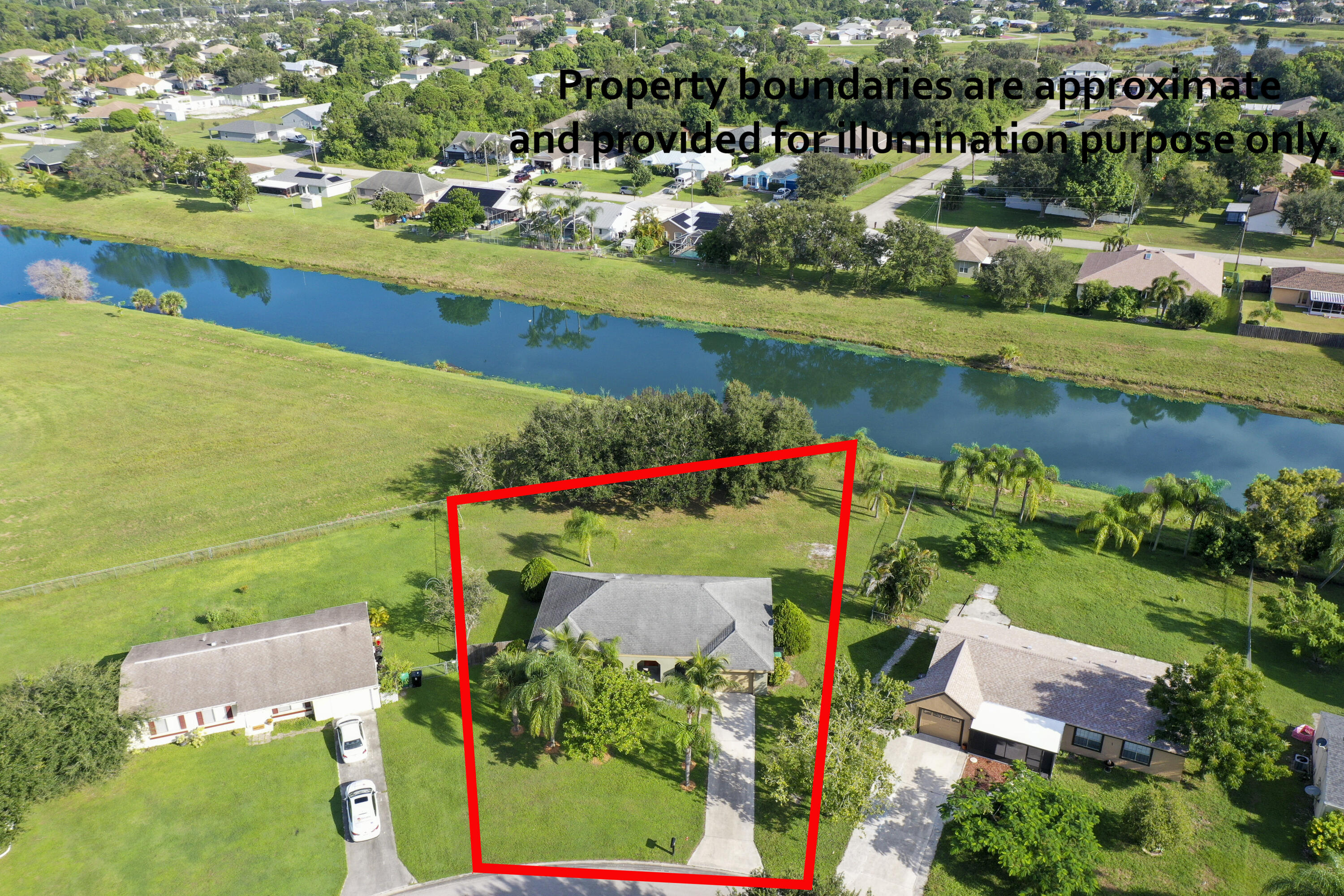 737 SW Belmont Circle