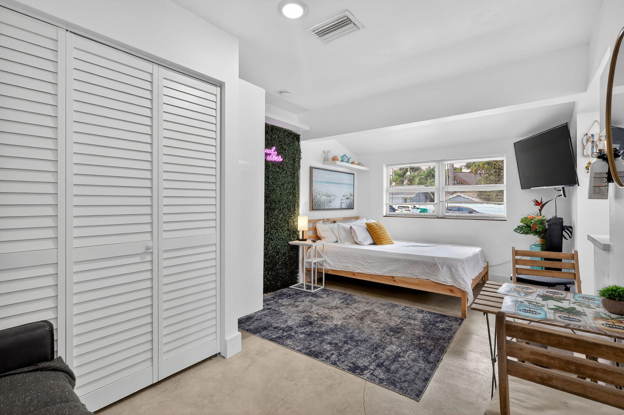 4540 SW 28th Terrace