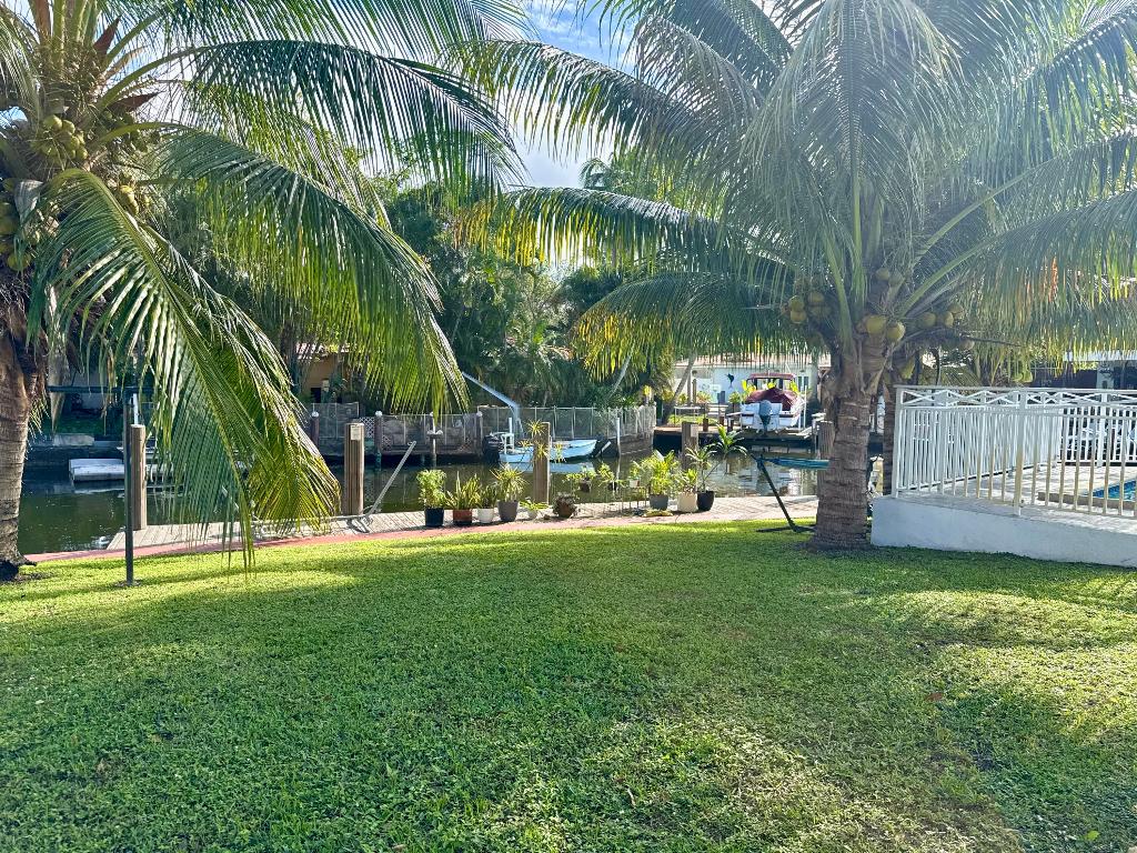 4540 SW 28th Terrace