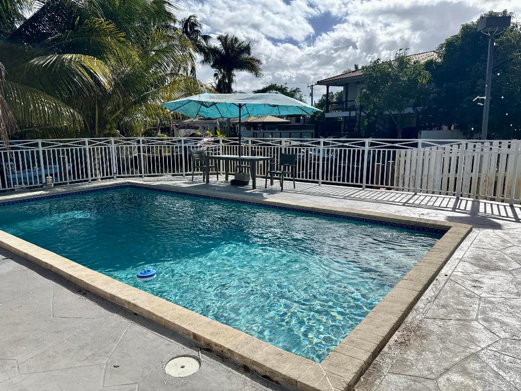 4540 SW 28th Terrace