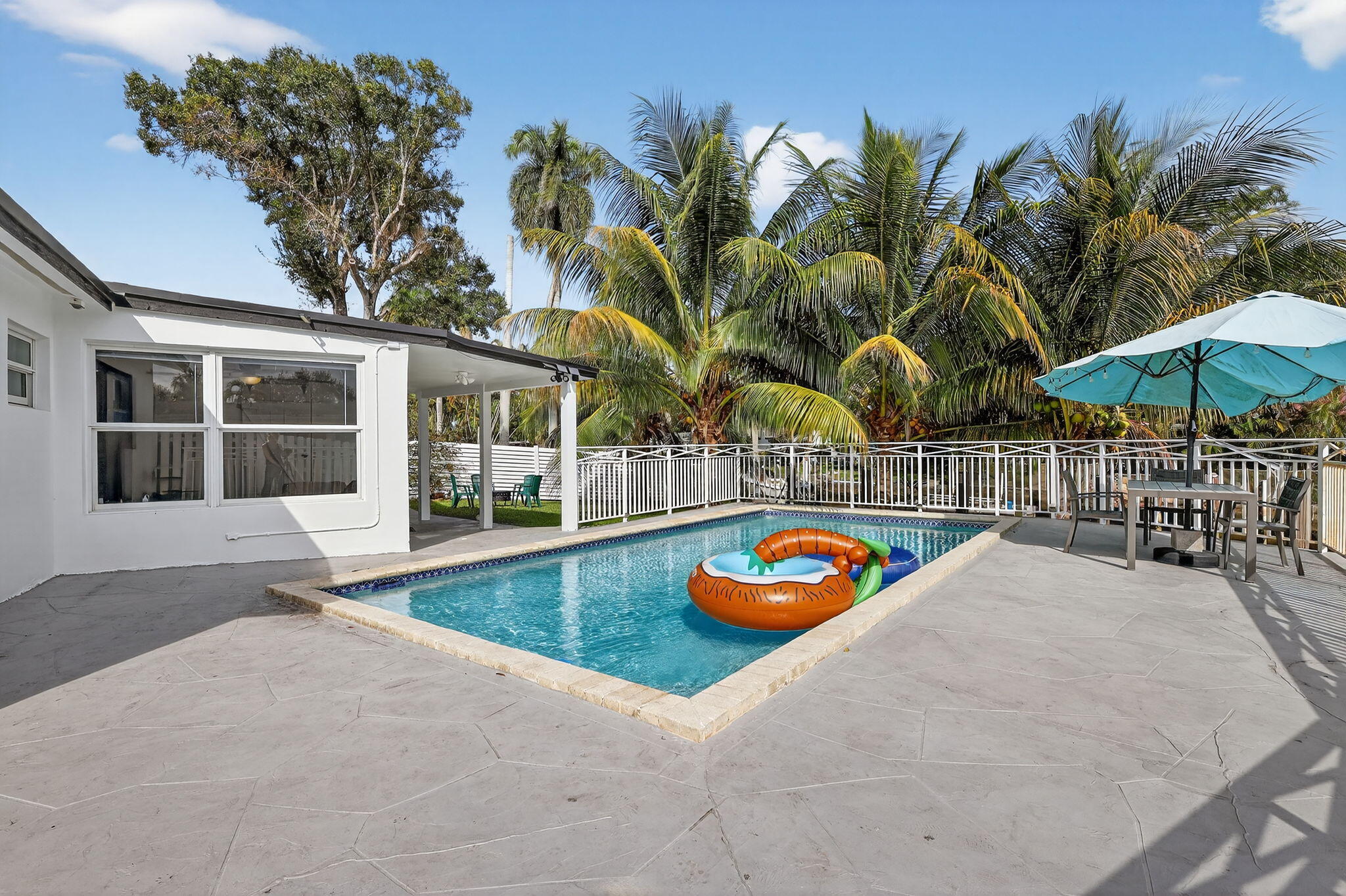 4540 SW 28th Terrace