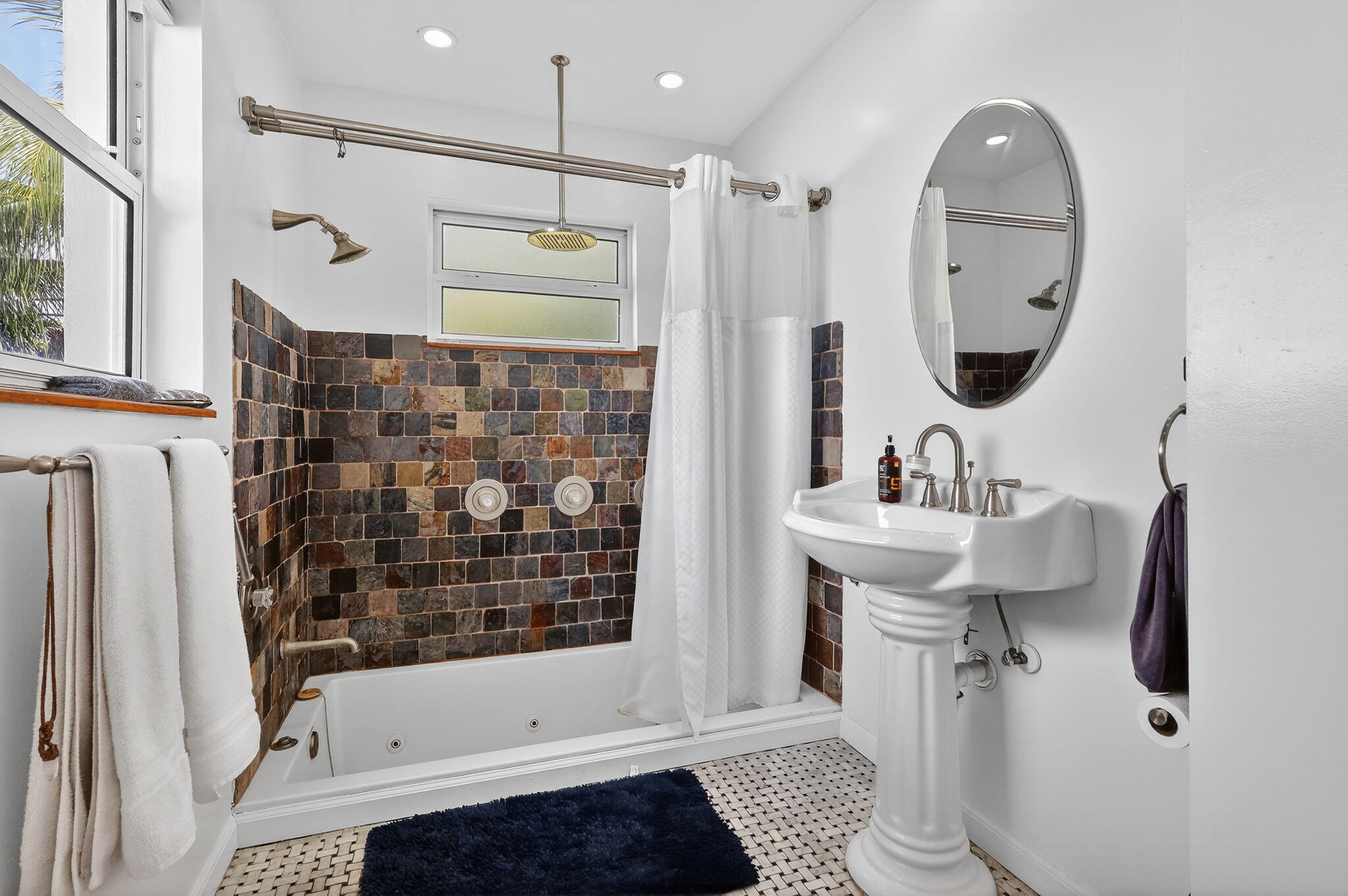 4540 SW 28th Terrace