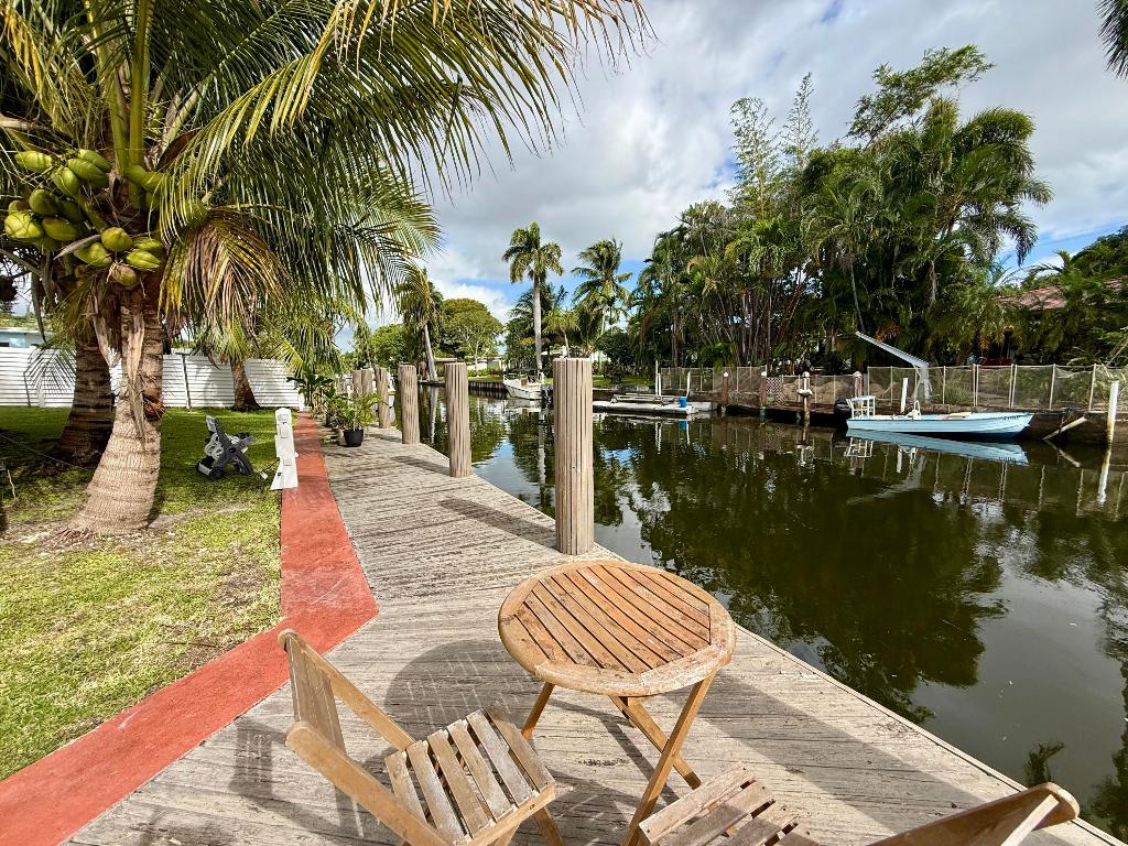 4540 SW 28th Terrace