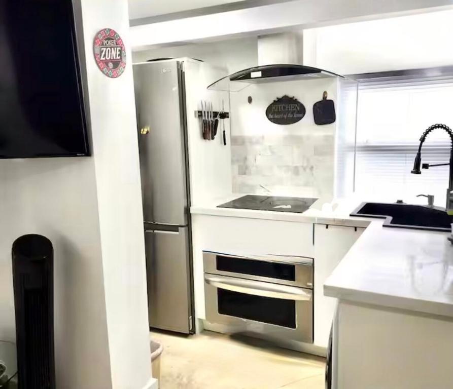 4540 SW 28th Terrace