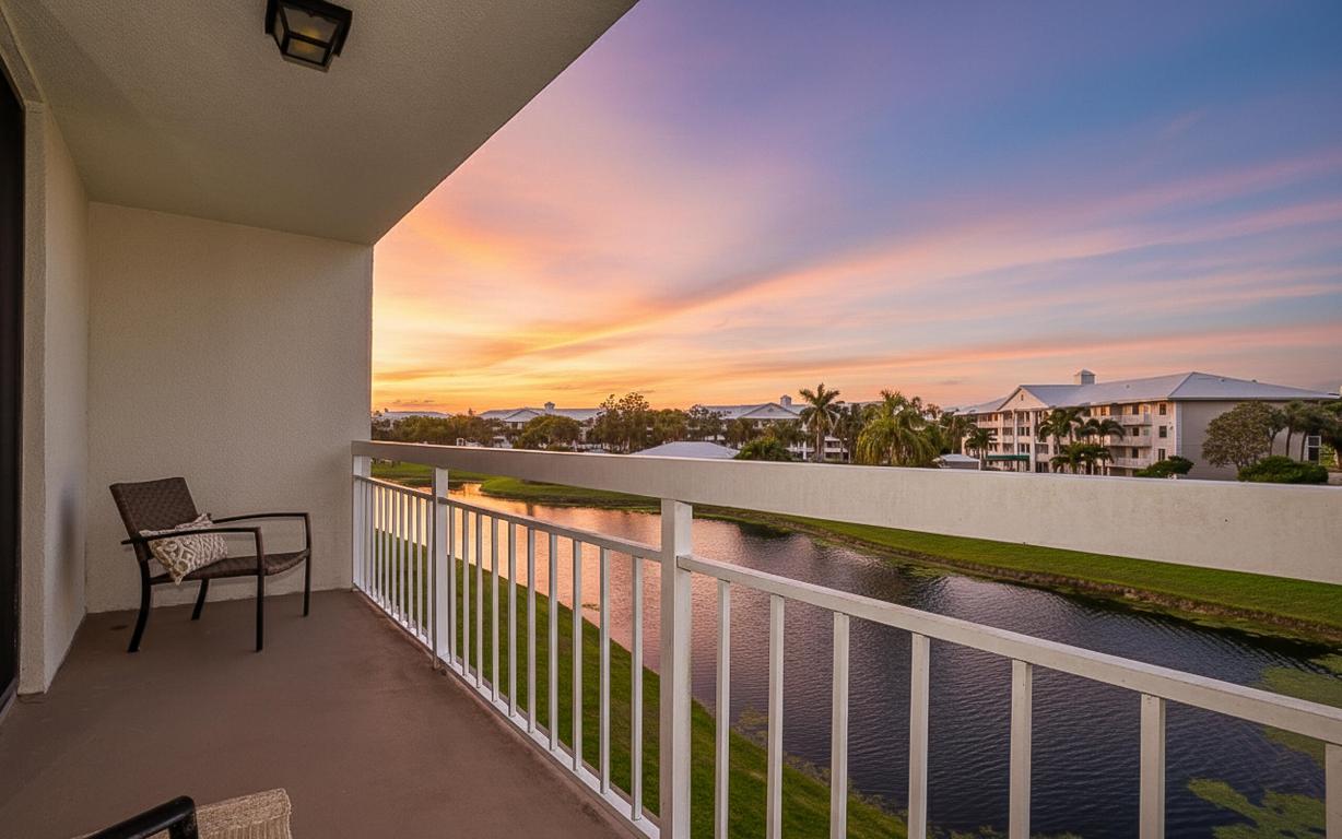 6217 Balboa Circle 306